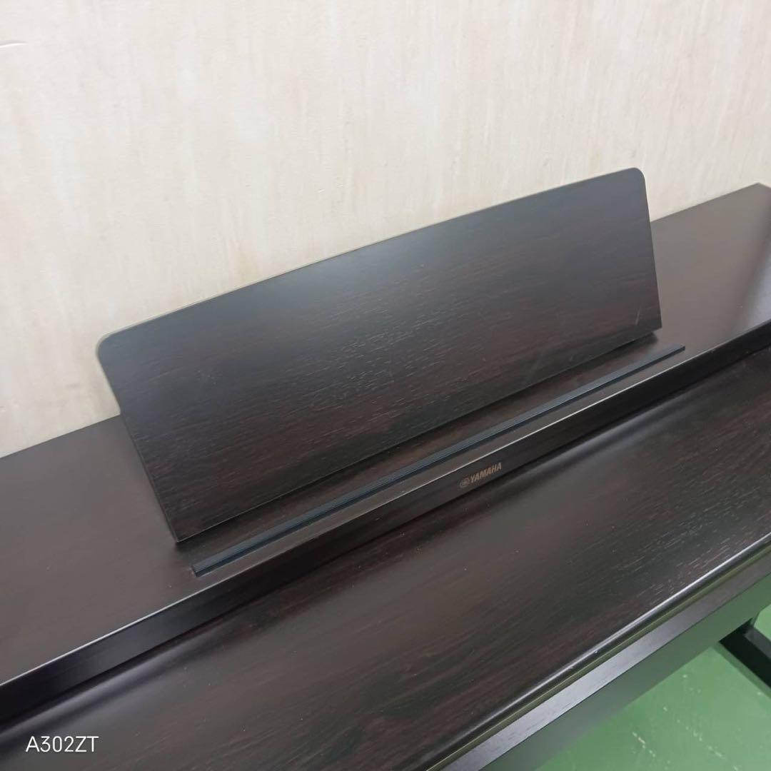 87　送料設置無料　YAMAHA　人気モデル　電子ピアノ　茶色