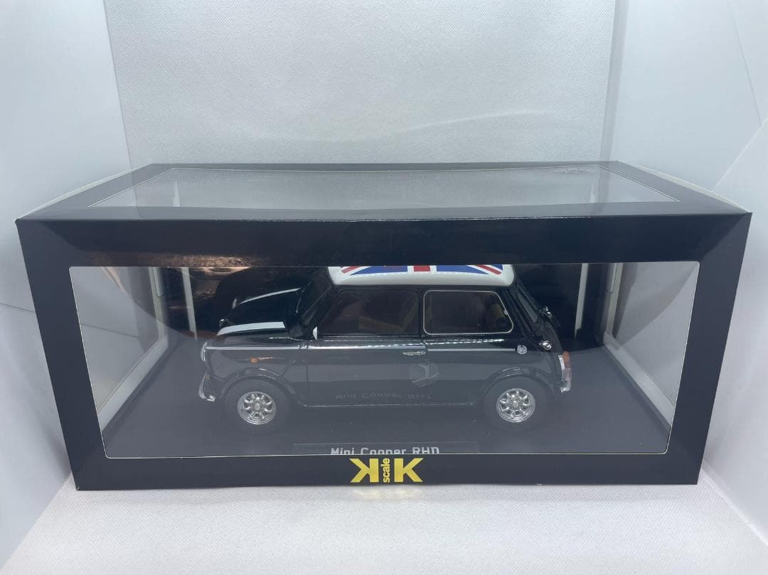 305-041 KK 1/12 ミニ クーパー RHD ブラック×米字