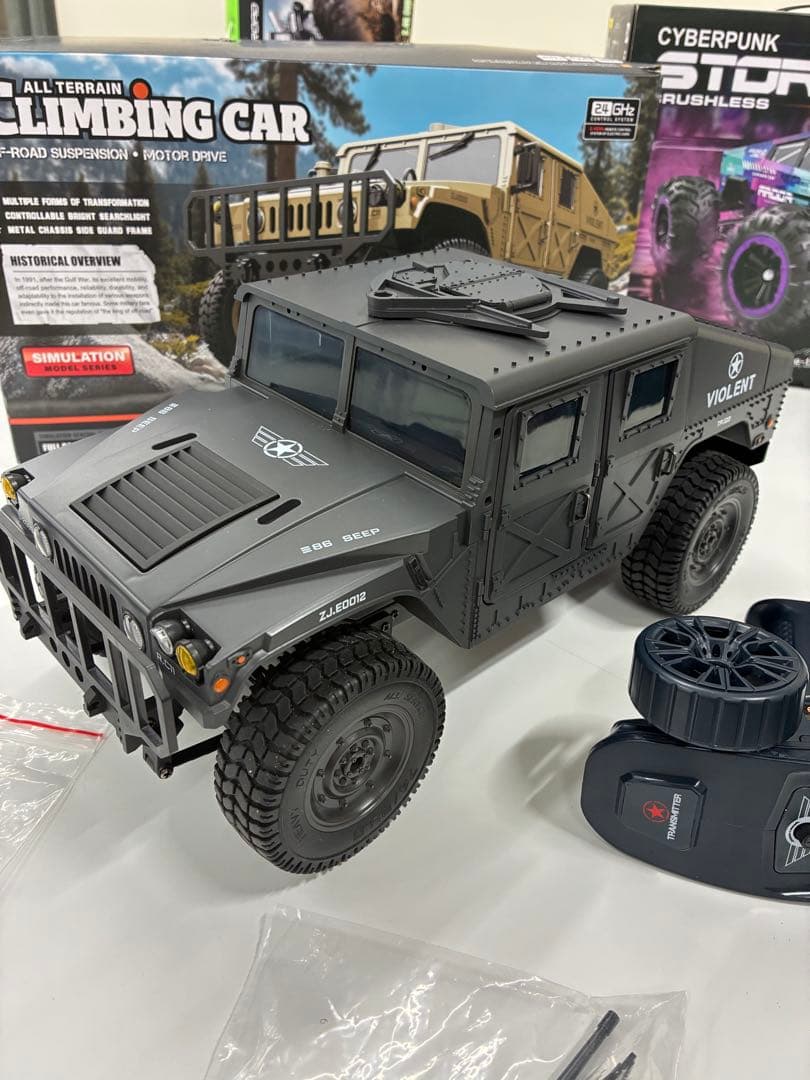 戦車 大型 ラジコン オフロード ミリタリー RCカー人気 34cm 4WD