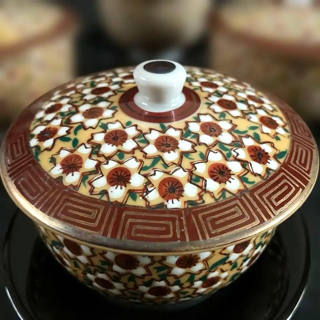【最終処分価格】九谷焼　湯呑み　蓋付き湯呑み茶碗　蓋付汲出揃　茶器揃　茶器セット