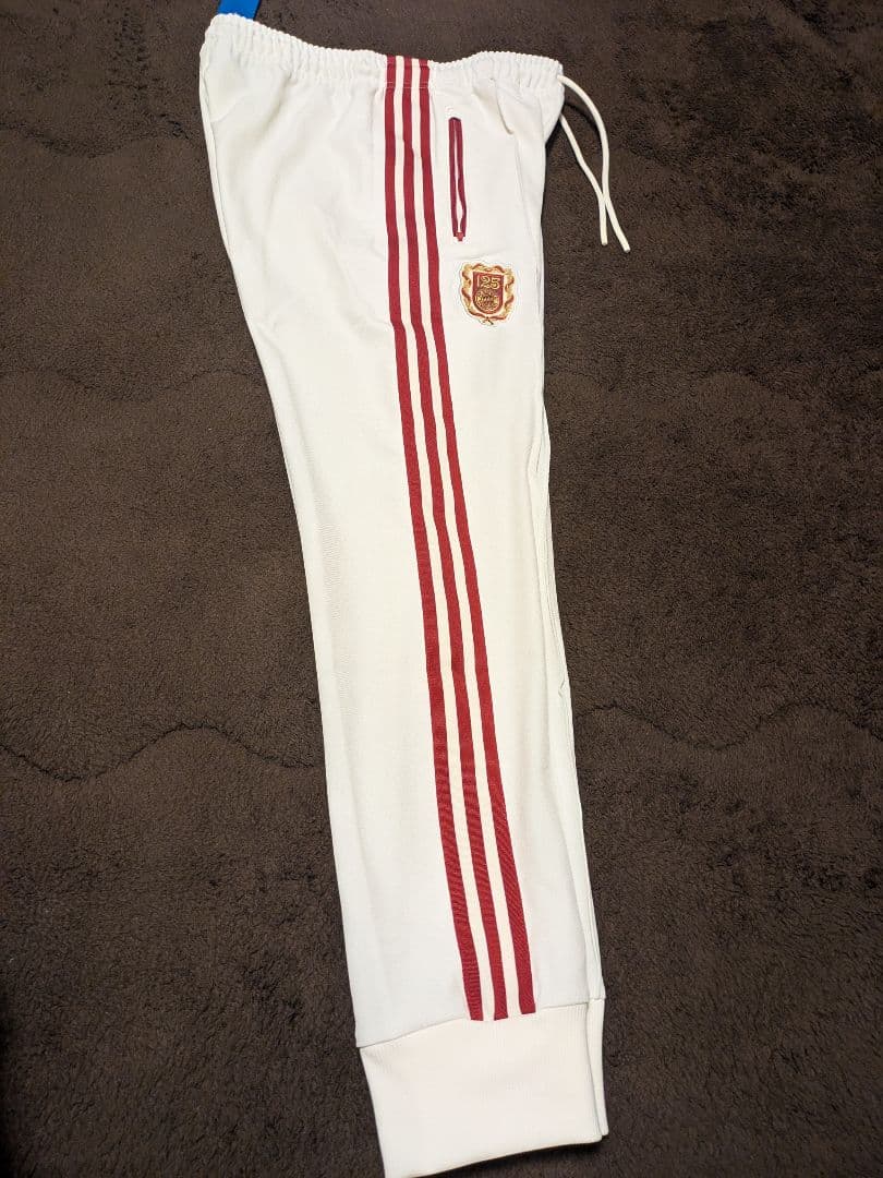 アディダス　ジャージ　新品