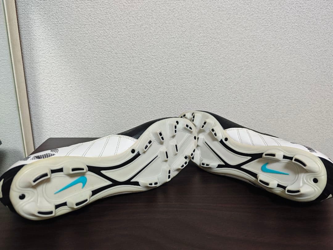 Nike T90 サッカーシューズ ホワイト/ブラック 未使用 27.0cm
