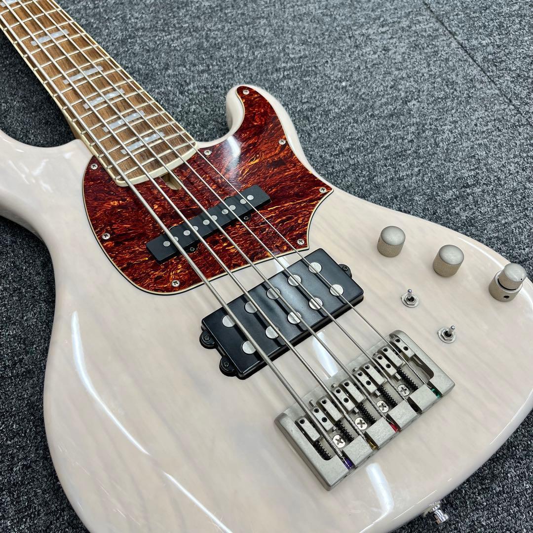 【11080】CORT GB75 5弦べース アッシュボディ ホワイト