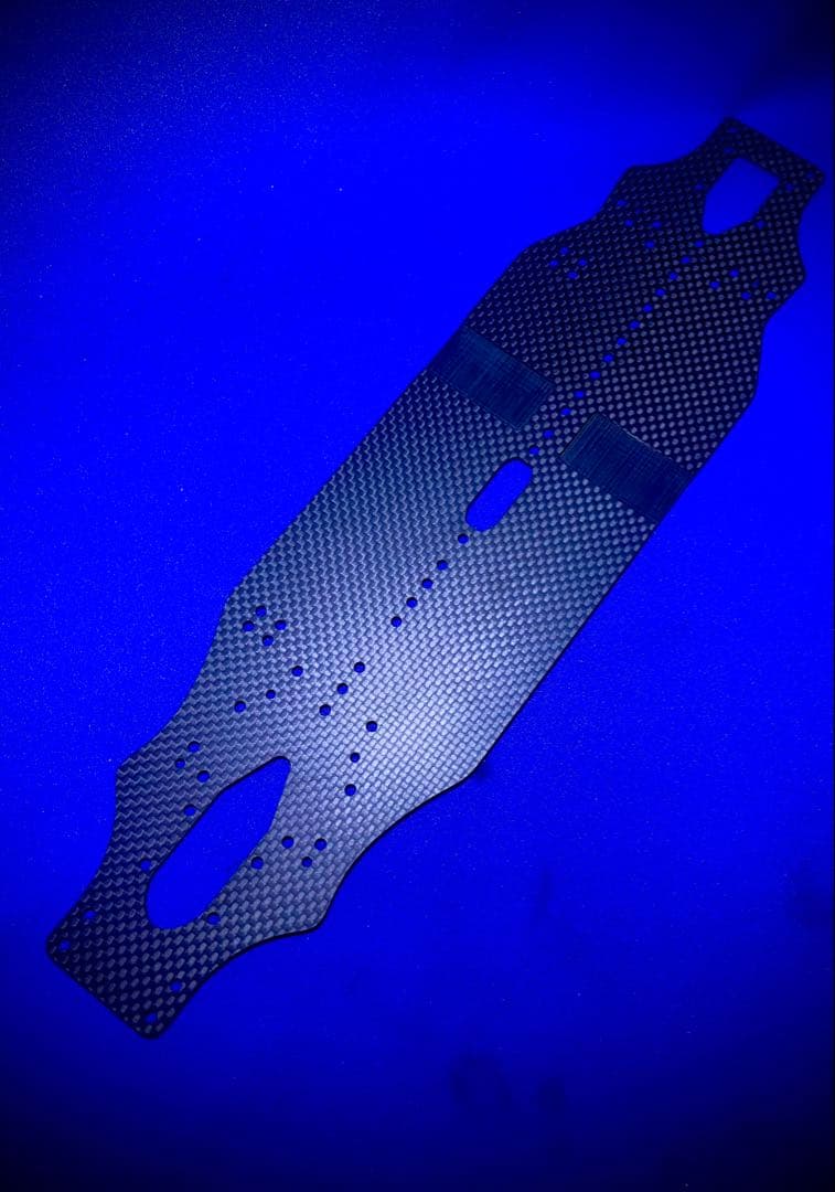 ヨコモ BD11 用 カーボンシャーシ　2.2㎜　蕨山Carbon