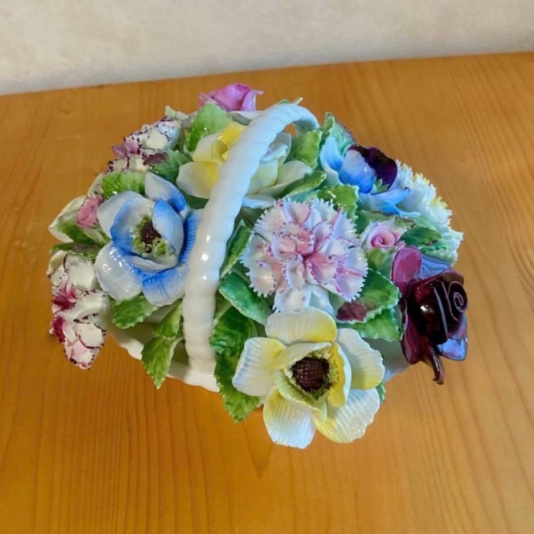   ロイヤルドルトン　陶花　飾り物　置物