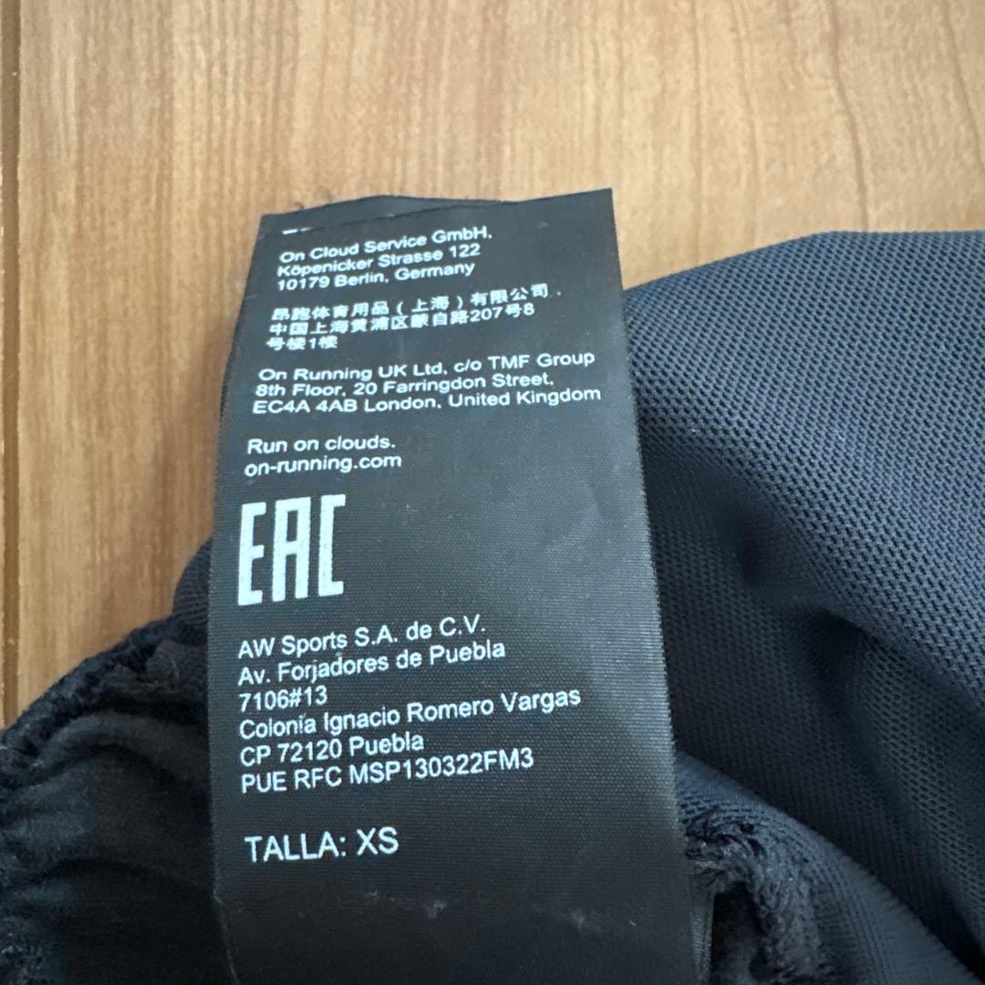 On ランニングパンツ ブラック ウインドパンツ レディース XS