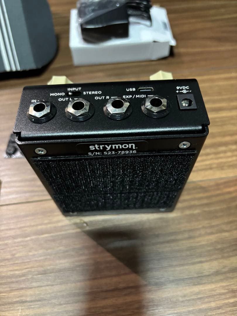 ストライモン　フリント　strymon FLINT v2