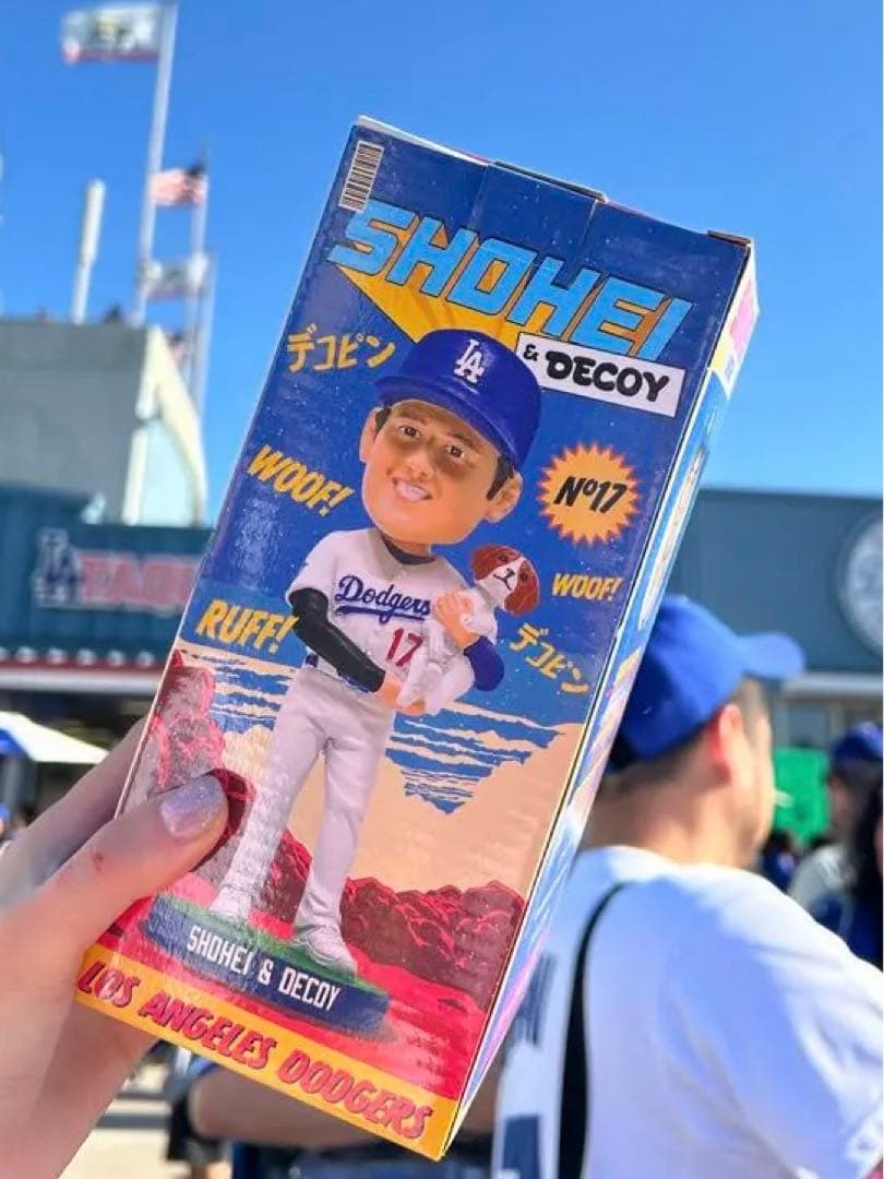 【非売品】2024.8.28 ドジャーズ 大谷翔平 フィギュアwith デコピン