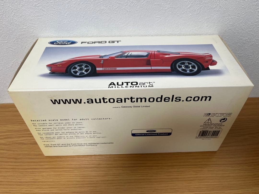 AUTOart ミレニアム 1/18 2005 FORD GT 赤