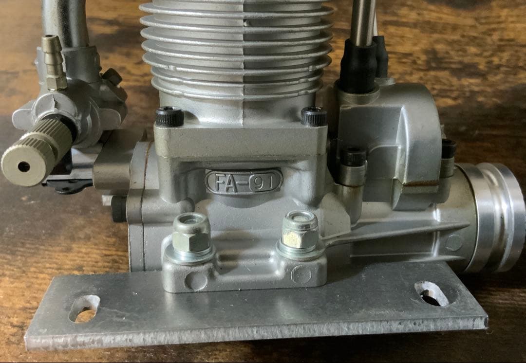 【ジャンク品】斉藤製作所 製 FA-91 ラジコン用エンジン