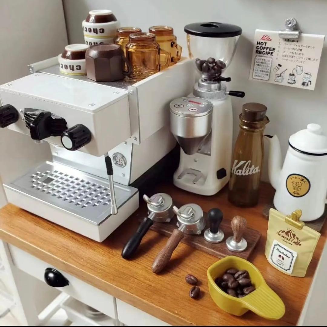 ミニチュア　コーヒーマシン　エスプレッソマシン　ホワイト　ドールハウス