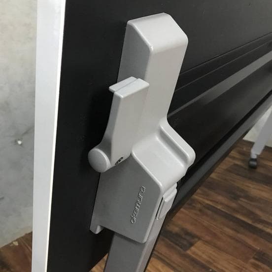 OKAMURA オカムラ サイドフォールドテーブル 150cm 折りたたみ