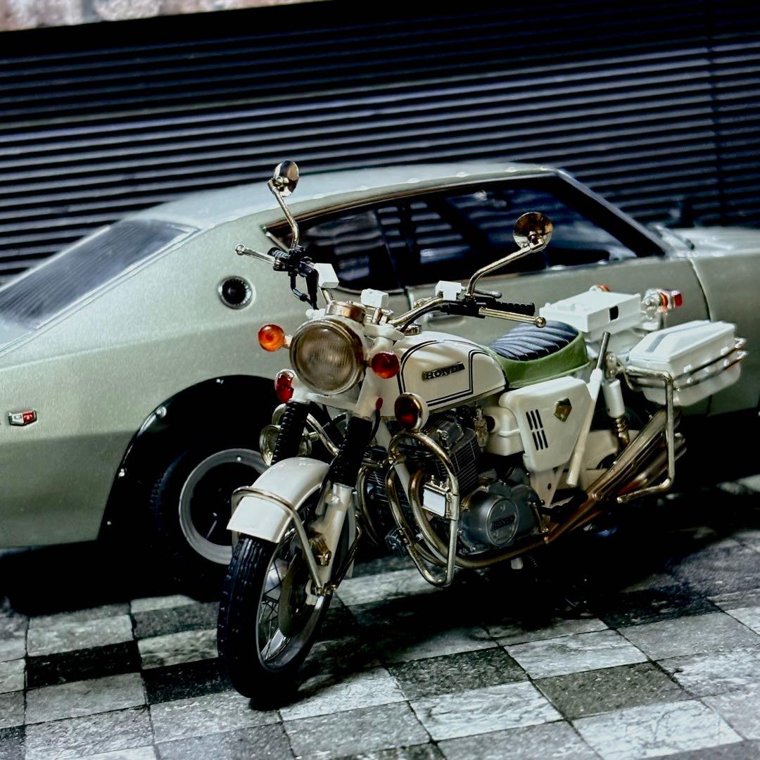1/18 マルサン 鉄馬プロジェクト ホンダ ドリーム CB750P 白バイ