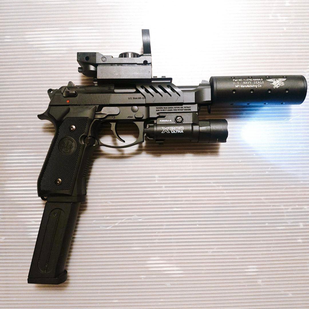 東京マルイ　電動ガン　M9A1 ベレッタ　動作良好　電動ハンドガン　18歳以上