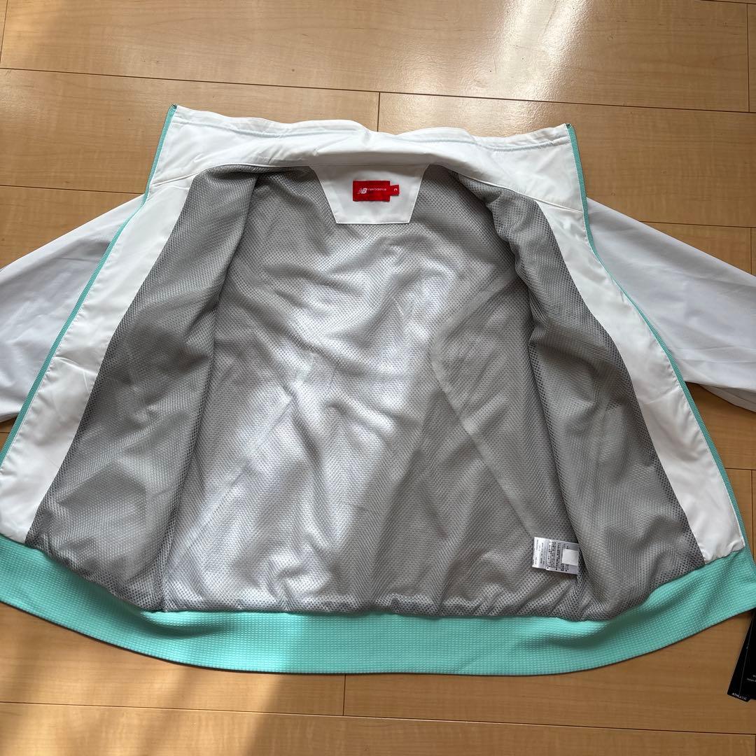 <超美品>New Balance レディースジャケット ホワイト/ミント2