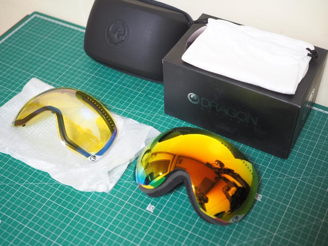 【中古・美品】Dragon（ドラゴン）APX Rasta ゴーグル