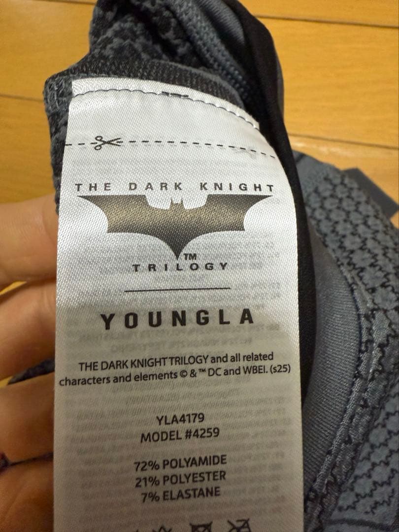 ウォーキング・ランニングウェア  x Batman Dark Grey M