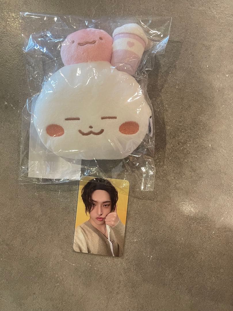 ATEEZ ミンギ CUPSLEEVE KEYRING