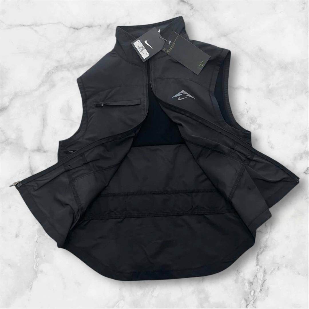 Nike ブラック レディースベスト