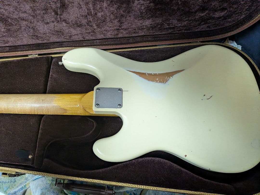 ベース nashguitars 63PB vintagewhite