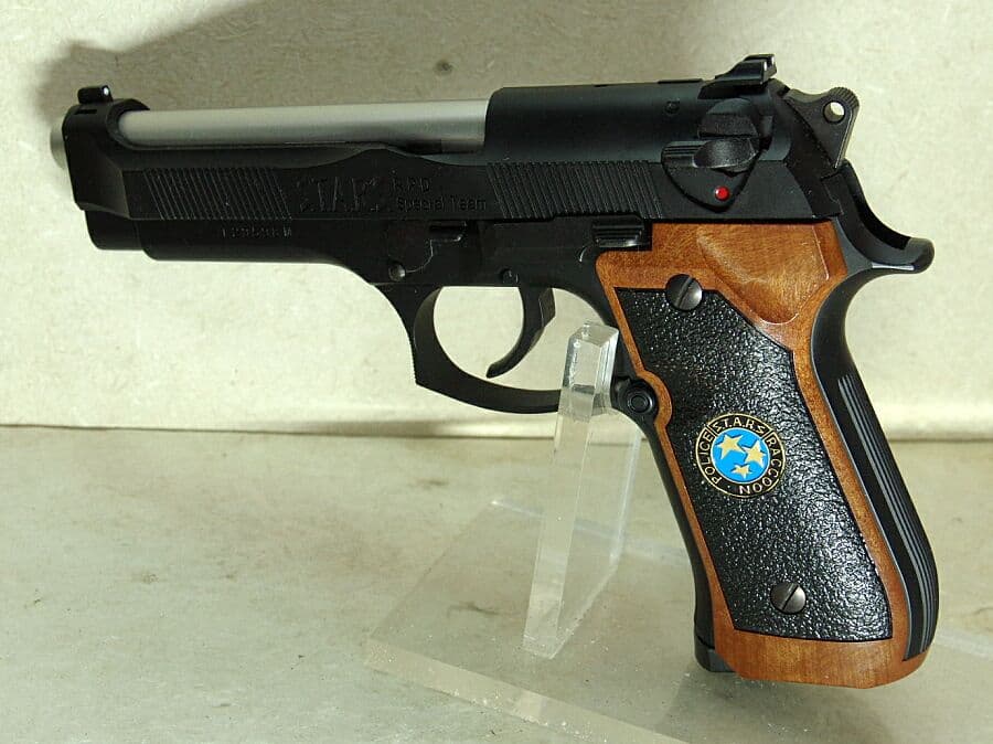 東京マルイ バイオハザード サムライ・エッジ M92Fカスタム ジルバレンタイン