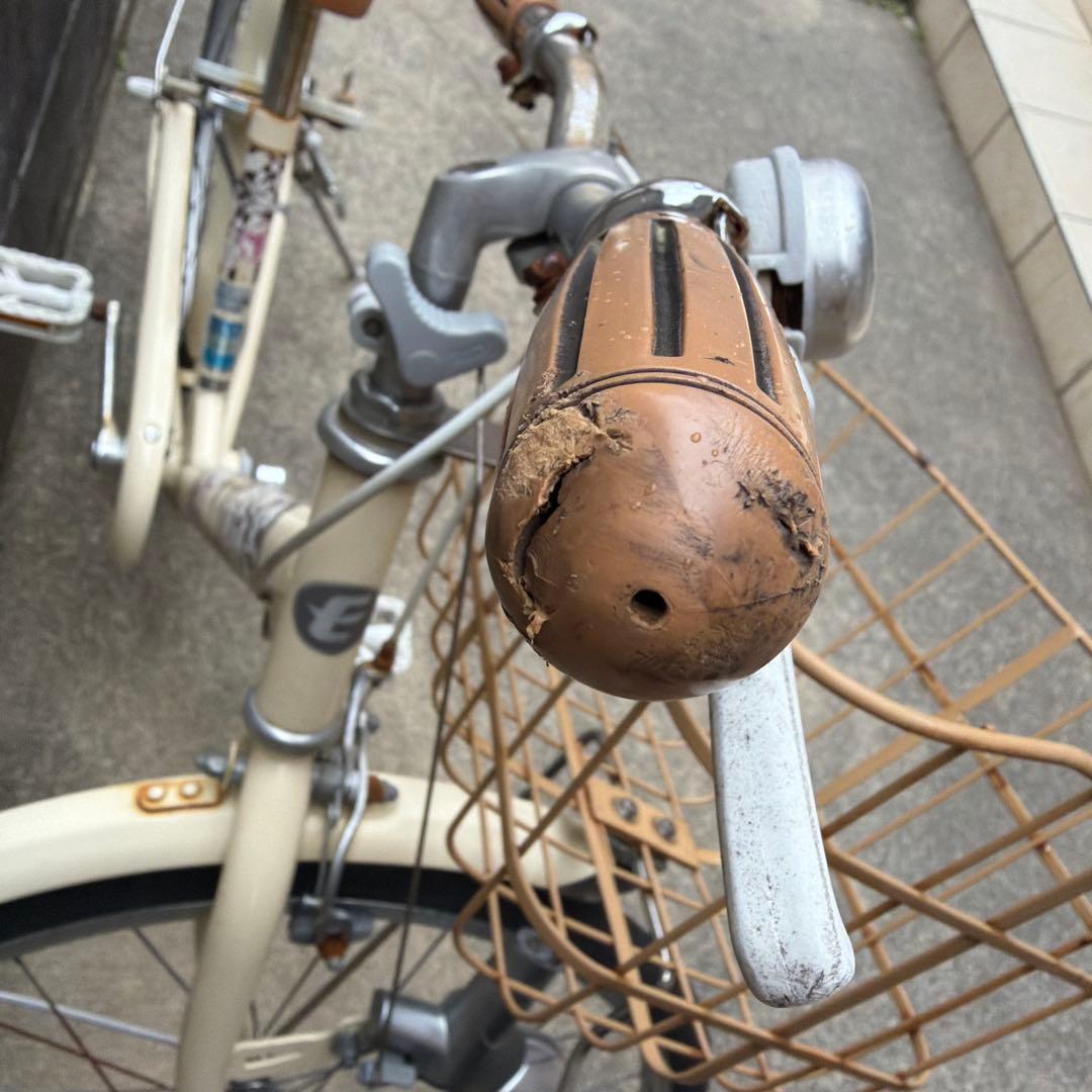 【引き取り希望】子供用自転車 クリーム色 金属バスケット付き　ブリヂストン