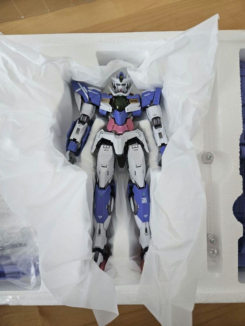 メタルビルド　ダブルオークアンタフルセイバー&オプションパーツセット&おまけ