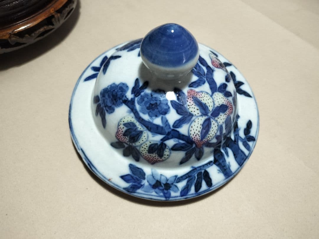 中国雑貨 蓋付き壺 成化年 飾り壺 花器 茶入 陶器 染付 青花