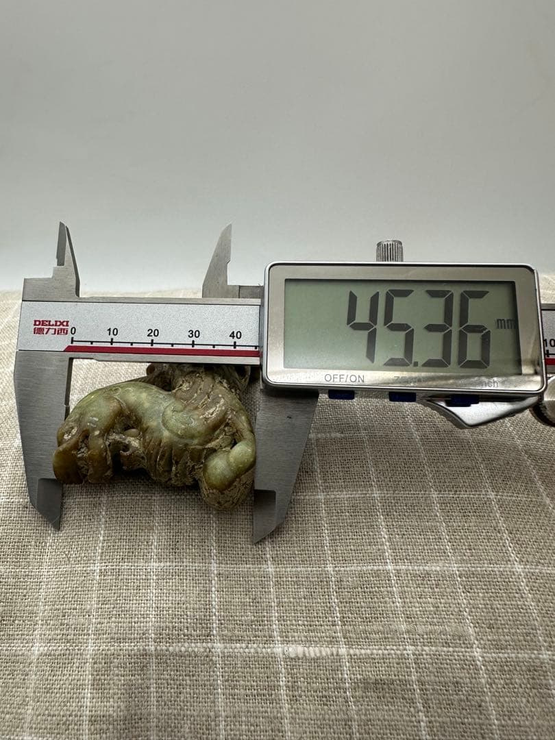 【中国古美術】紅山文化 古墳の物 旧蔵 置物 古玉 （麒麟）收藏品