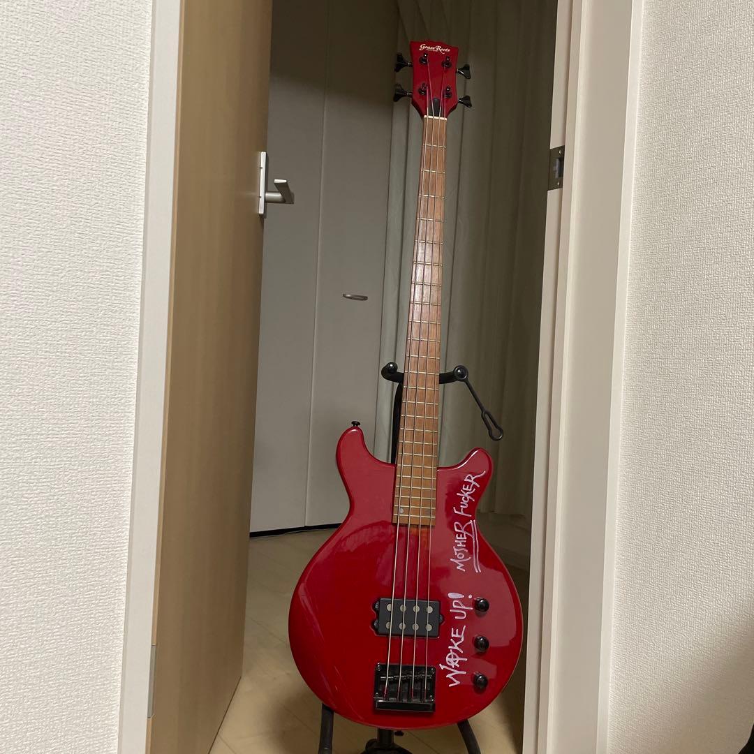 ルナシーJモデル、エレキベース グラスルーツ