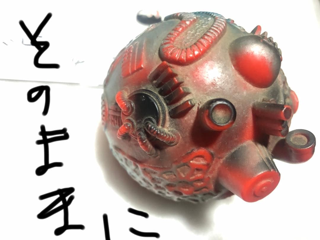 怪獣の貯金箱