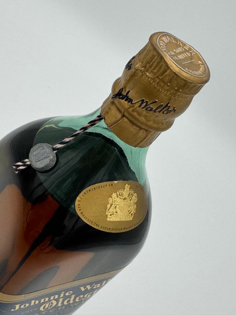 ウイスキー　ジョニーウォーカー オールデスト 750ml