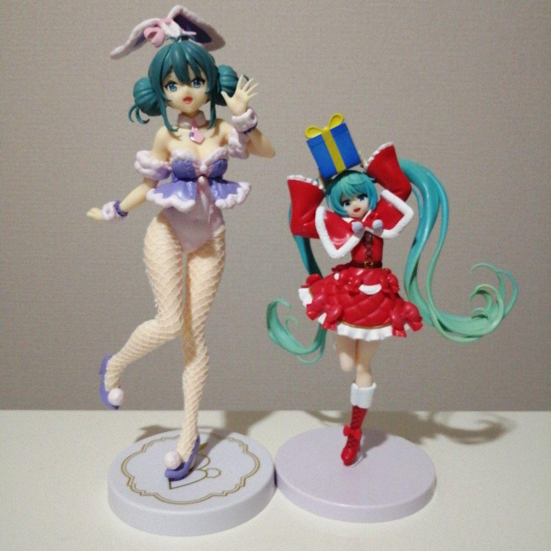 初音ミク フィギュア 8点セット ボカロ 水着 バニー サンタ 制服 ドレス