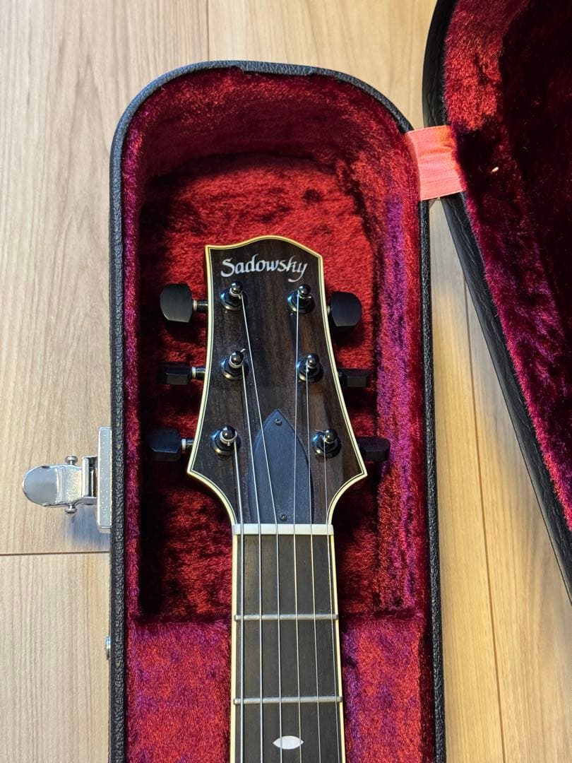 2020年製 Sadowsky SS-15 Sienna Burst