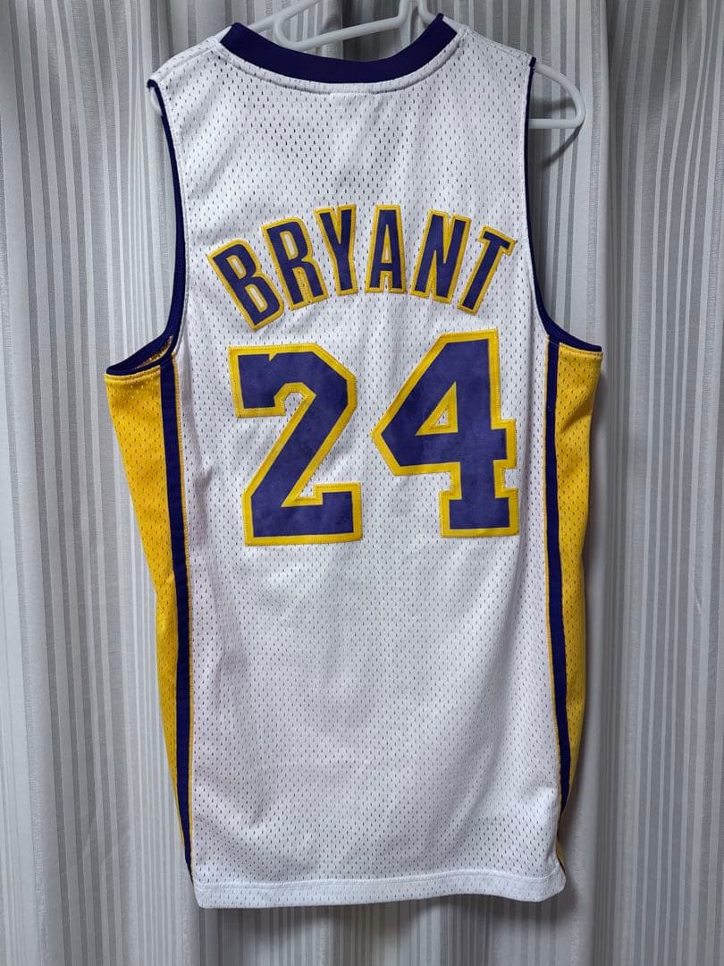 NBA レイカーズ コービー・ブライアント ユニフォーム #24