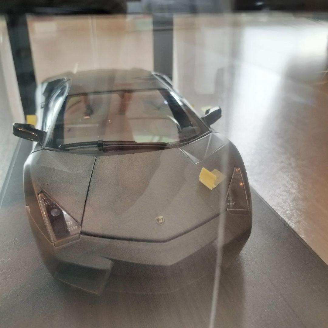 オートアート　1/18　ランボルギーニ　レヴェントン