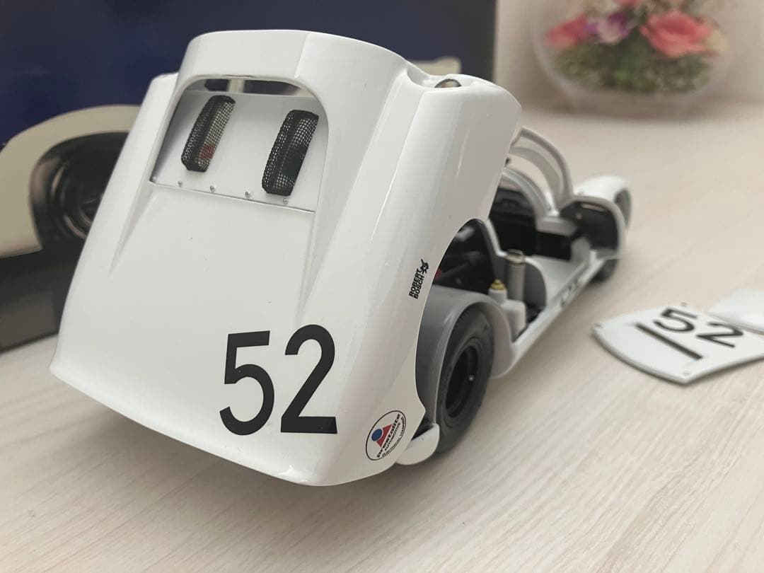 EXOTO ポルシェ 910 1/18