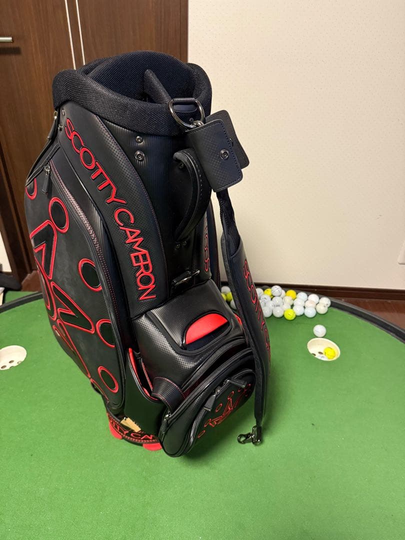 SCOTTY CAMERON キャディバッグ 黒/赤　限定品　お値下げしました‼️