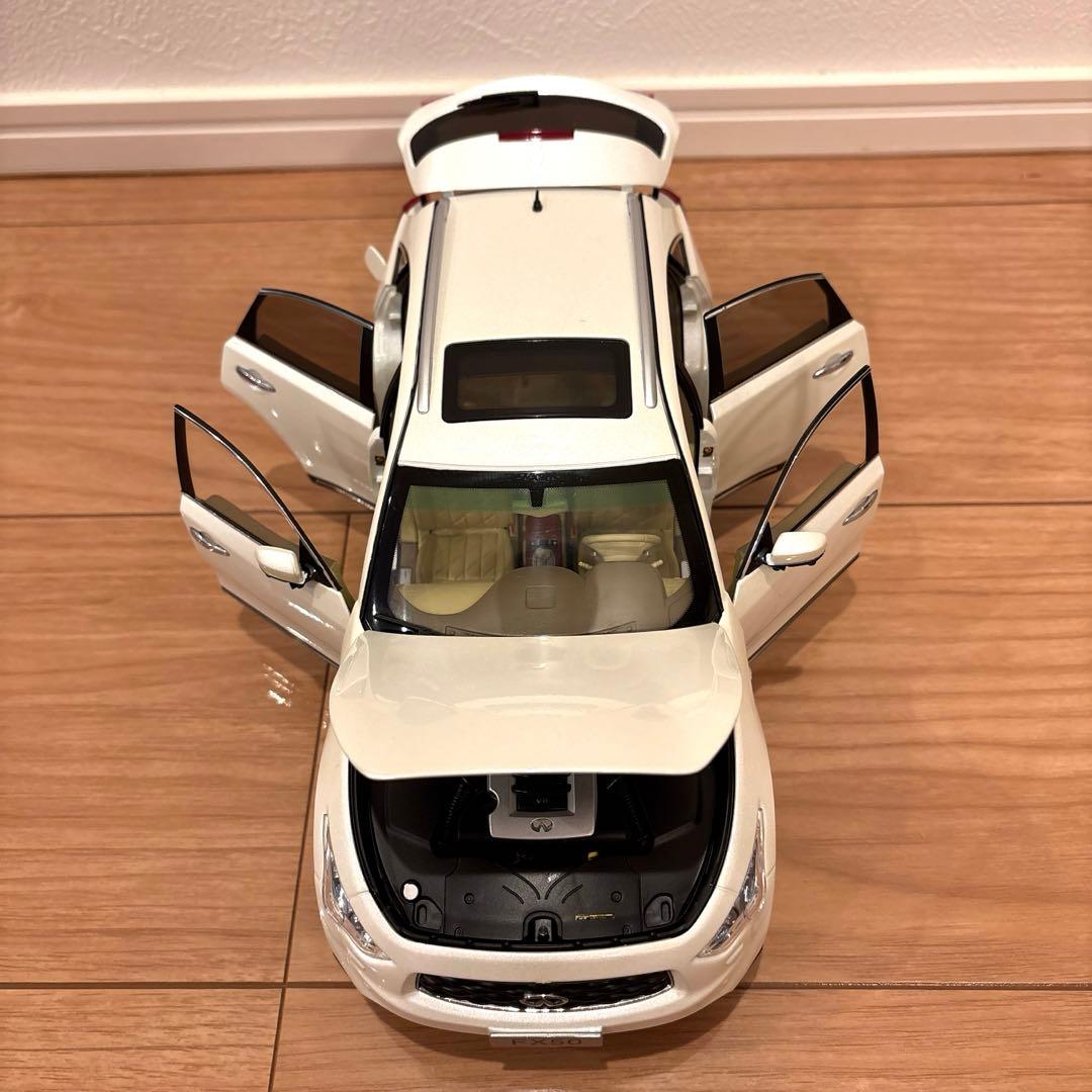 日産 PAUDI パウディ INFINITI FX50 1/18 モデルカー