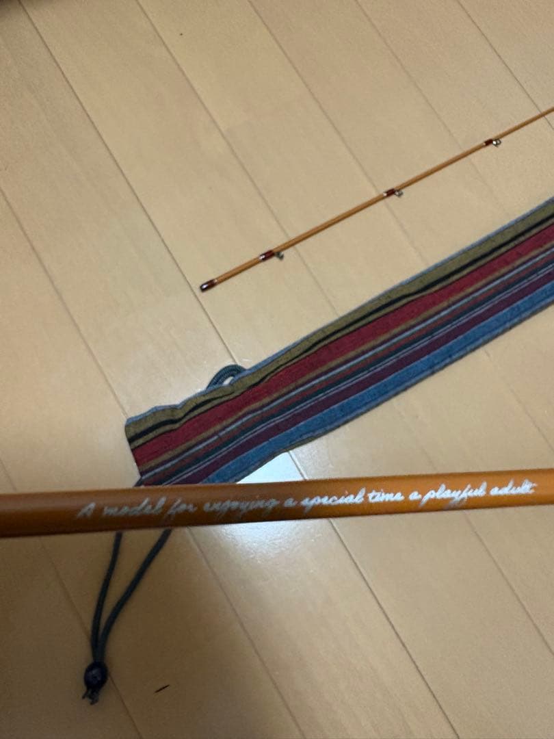 ヒトトキワークスGLASSY37 トラウトロッド専用袋付きHITOTOKI