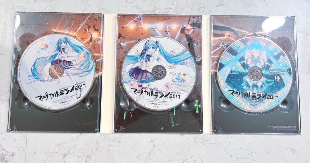 初音ミク/「マジカルミライ」2017+10th Anniversary box