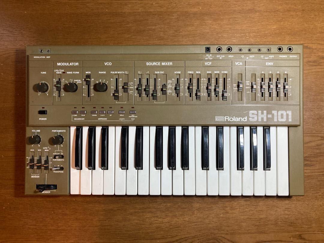 Roland SH-101 アナログシンセサイザー【難あり】