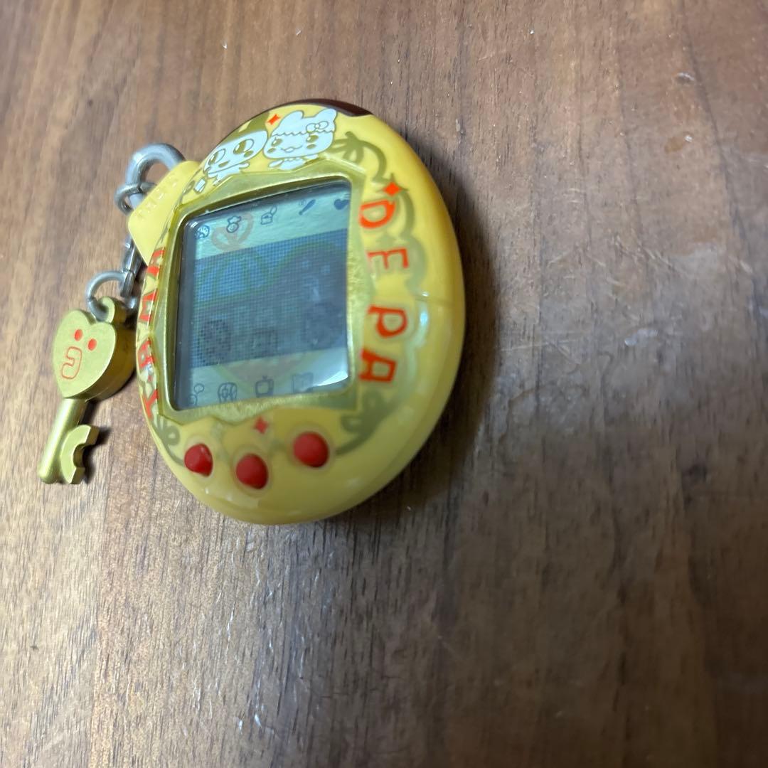 いぇー！ふぁみりーイロイロ たまごっちプラス　たまデパ限定品