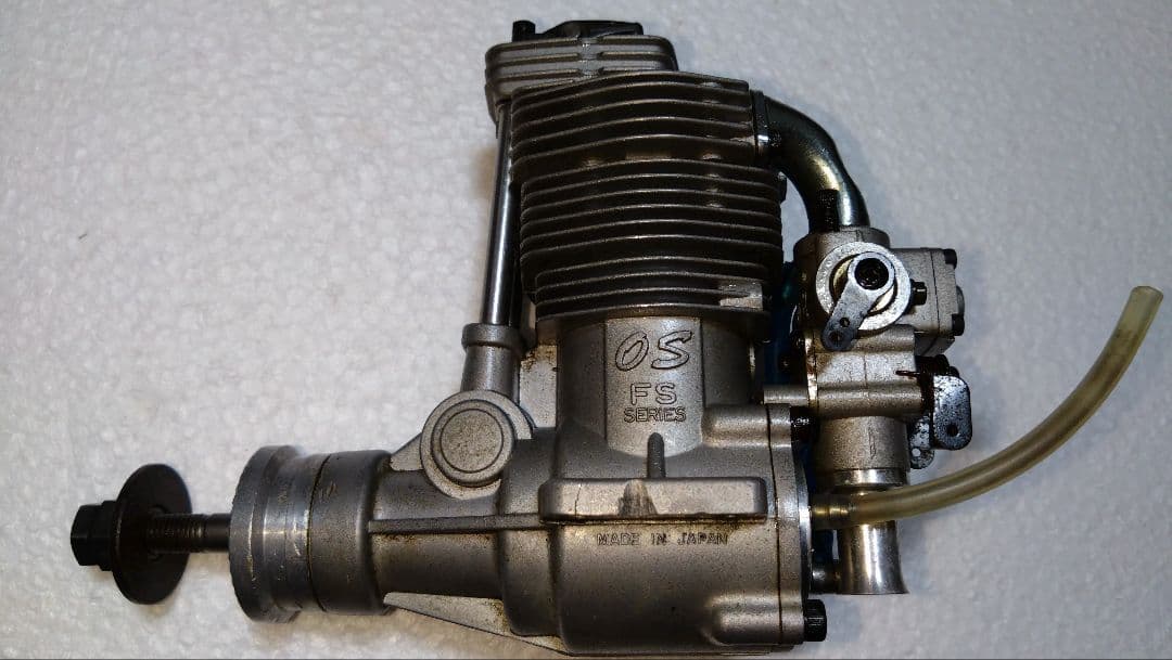 ラジコン飛行機用 4サイクルエンジン　ジャンク品