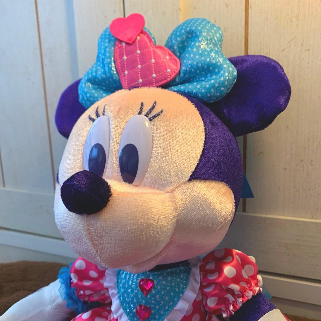ディズニー　パルパルーザ　ミニーのファンダーランド　ミニーぬいぐるみ