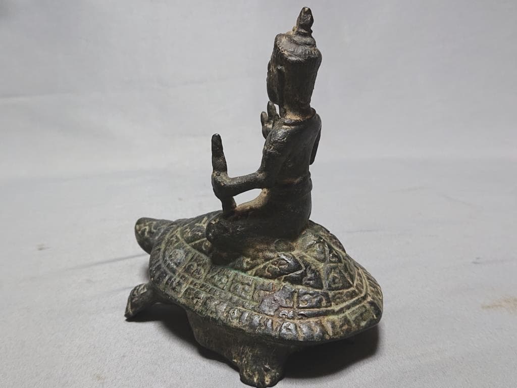 コレクター収集品　古銅　15世期.クメール王朝期　亀乗.シバ神像