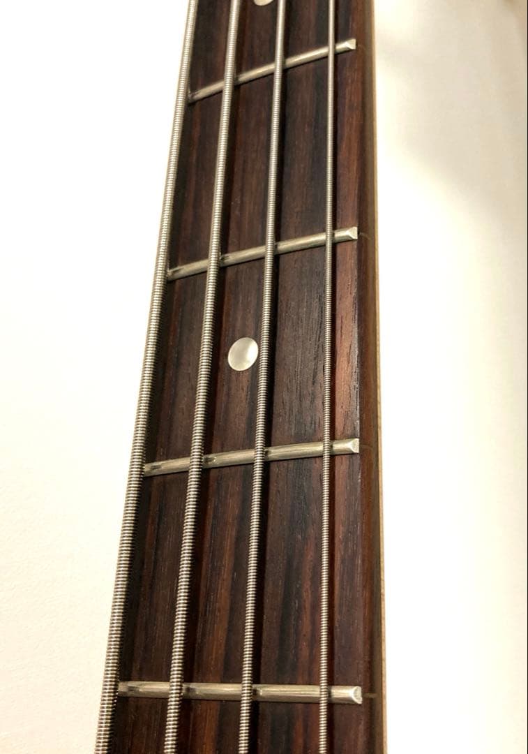 Squier Affinity ジャズベース　フレットラップ付き！