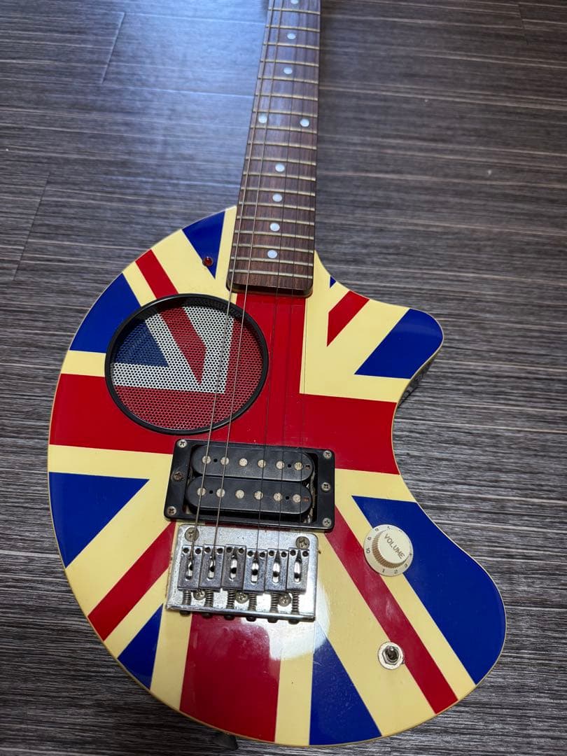 ギター FERNANDES