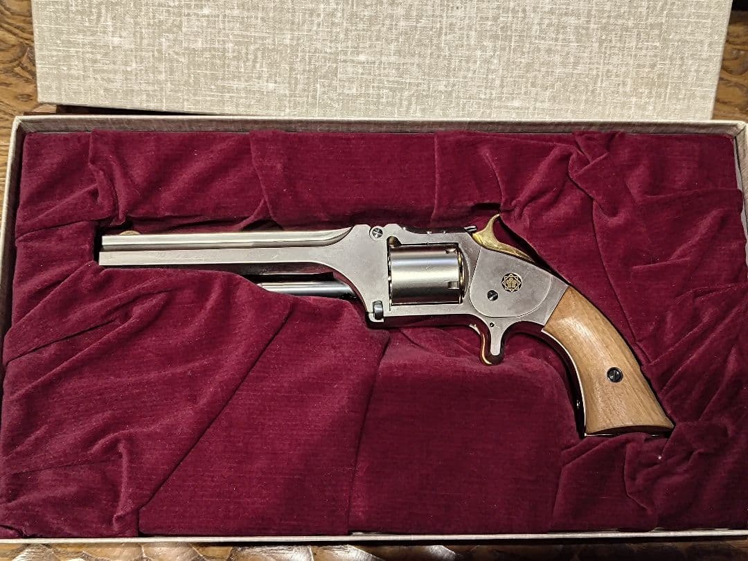 私です　　 坂本龍馬の銃 装飾銃　ダミーカート式モデルガン　付属品完備