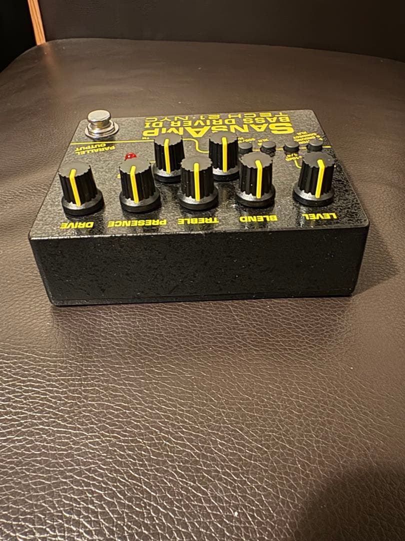 Tech 21 SansAmp Bass D DI V2 サンズアンプ